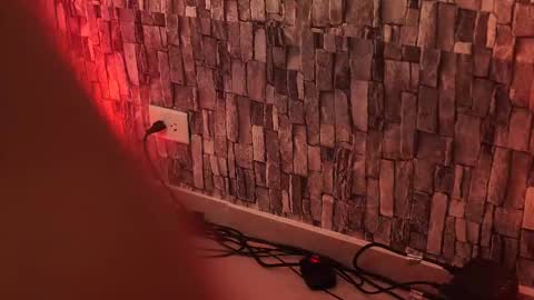 Salom independent model online show from 02-15-26, 05:04