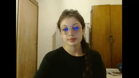 sweetcalm_ online show from 04-14-26, 05:02