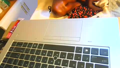 melsy online show from 06-09-26, 04:51