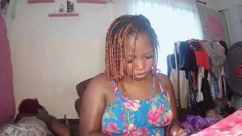 Snapshot of sweetcoochiex chatting on 10-29-25, 09:44 sweetcoochiex online show from 10-29-25, 09:44