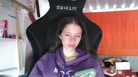 sweetdam12 online show from 01-20-25, 07:25