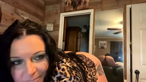 Snapshot of sweetdelight84 chatting on 09-13-25, 09:25 kandy online show from 09-13-25, 09:25