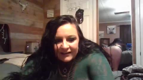 Snapshot of sweetdelight84 chatting on 10-06-25, 04:59 kandy online show from 10-06-25, 04:59