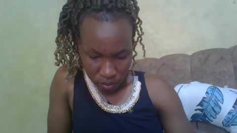 sweetdiva2012 online show from 01-10-25, 07:04