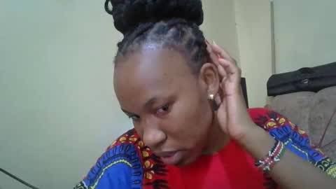 sweetdiva2012 online show from 10-16-25, 06:47