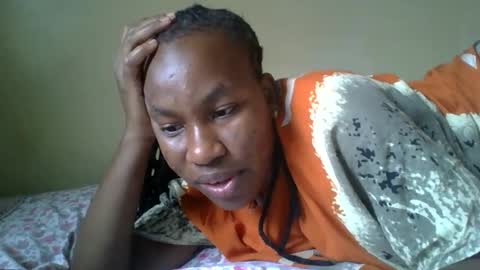 sweetdiva2012 online show from 02-04-26, 05:35