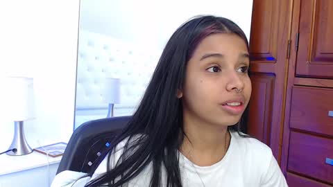 Gabriela online show from 01-24-25, 09:49