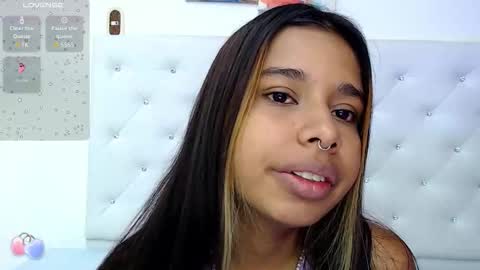 Gabriela online show from 10-08-25, 04:21