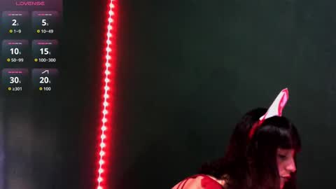 carolayn  online show from 10-22-25, 01:22