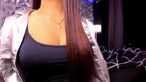 Snapshot of sweetest_one4 chatting on 05-09-26, 12:16 sweetest_one4 online show from 05-09-26, 12:16