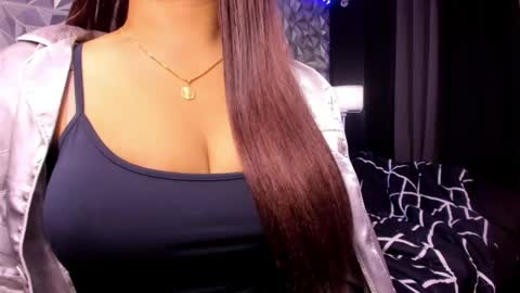 Snapshot of sweetest_one4 chatting on 05-22-26, 08:47 sweetest_one4 online show from 05-22-26, 08:47