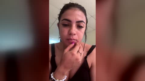 Snapshot of sweetevil03 chatting on 06-09-26, 10:32 sweetevil69 online show from 06-09-26, 10:32