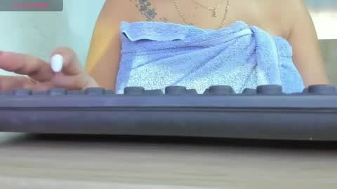 Fabiana online show from 04-18-26, 07:29