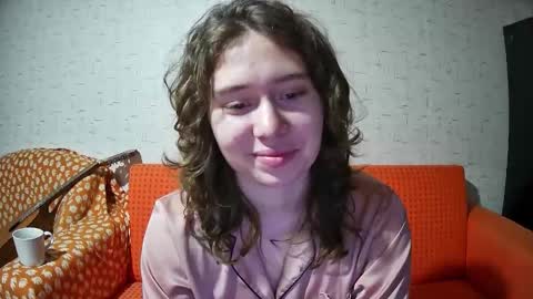 Snapshot of sweetfaina chatting on 11-17-25, 09:20 sweetfaina online show from 11-17-25, 09:20