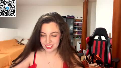 Snapshot of sweetfenomen67 chatting on 06-13-26, 08:18 Joanna online show from 06-13-26, 08:18