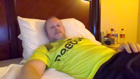 sweetg233 online show from 01-03-25, 05:42