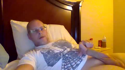 sweetg233 online show from 09-30-25, 04:50