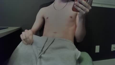 Snapshot of sweetghosty chatting on 12-23-25, 07:06 sweetghosty online show from 12-23-25, 07:06