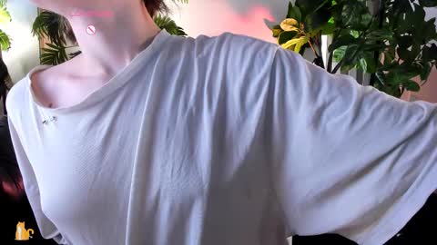 Kira online show from 02-27-25, 01:16