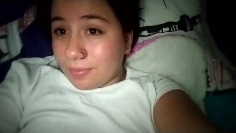 Ana Mara  i cant Make noise My family is here  online show from 02-05-25, 05:20