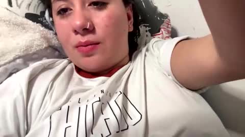 Ana Mara  i cant Make noise My family is here  online show from 09-10-25, 06:02