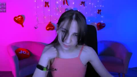 Snapshot of sweetie_chloe_ chatting on 04-23-26, 12:29 Chloe online show from 04-23-26, 12:29