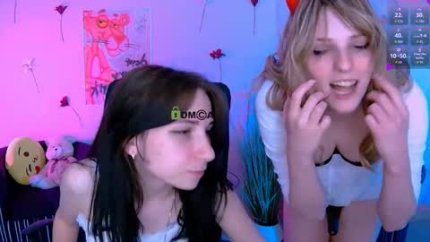 Snapshot of sweetie_chloe_ chatting on 05-04-26, 06:59 Chloe online show from 05-04-26, 06:59