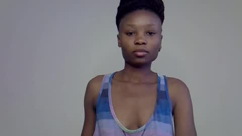 Luciana online show from 01-06-26, 07:12