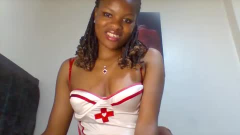 sweetie lee online show from 11-29-25, 02:14