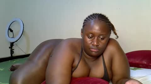 Lola online show from 02-24-26, 12:30