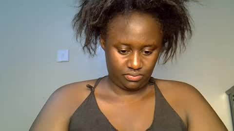 Snapshot of sweetie_lola chatting on 07-21-26, 03:31 Lola online show from 07-21-26, 03:31