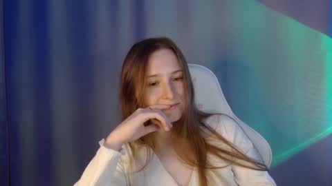 Annie online show from 01-15-25, 09:09