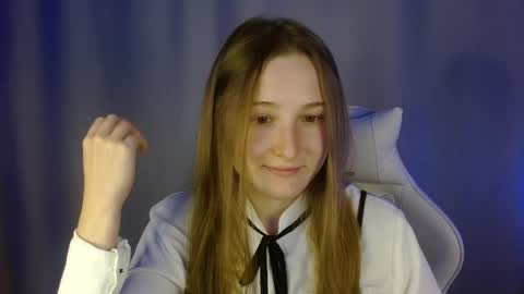 Annie online show from 09-08-25, 07:46