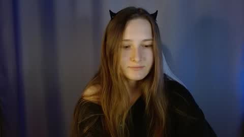 Annie online show from 09-14-25, 07:35