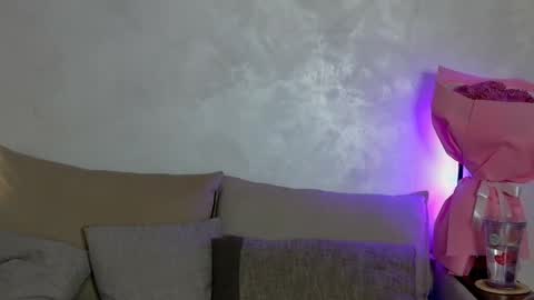 Snapshot of sweetiedarlingxoxox chatting on 10-11-25, 06:50 Daddy Babby Girl online show from 10-11-25, 06:50