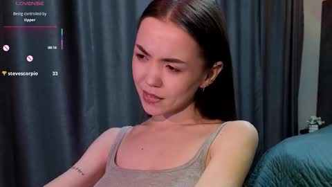 sweetieee_kira online show from 02-08-26, 01:09