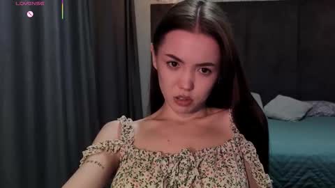 sweetieee_kira online show from 02-25-26, 01:26
