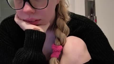 Sweetiek1tty online show from 02-15-26, 01:13