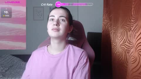 Snapshot of sweetiekendl chatting on 02-27-25, 11:37 Kendl online show from 02-27-25, 11:37