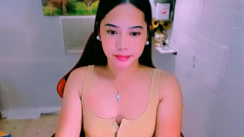 Nicole online show from 10-26-25, 11:53