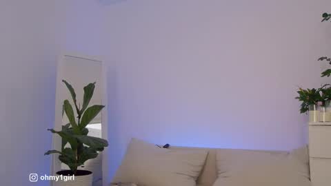 SweetKira1 online show from 10-24-25, 12:01