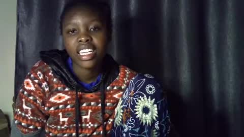 sweetkirrie online show from 07-06-26, 01:57