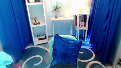 dessiree online show from 06-12-26, 01:59