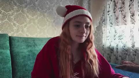 sweetliaison online show from 12-14-25, 06:19