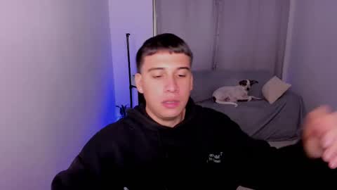 Snapshot of sweetlian_04 chatting on 03-05-25, 10:44 Lian online show from 03-05-25, 10:44