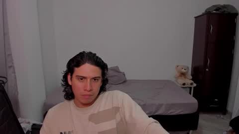 Snapshot of sweetlian_04 chatting on 02-12-26, 02:06 Lian online show from 02-12-26, 02:06