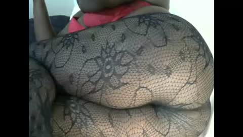Snapshot of sweetlov07 chatting on 01-27-25, 02:02 penty online show from 01-27-25, 02:02
