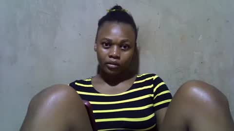 sweetlove982903 online show from 07-09-26, 11:47