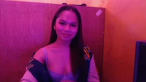Snapshot of sweetlovelykazzz chatting on 10-14-25, 08:20 My name is Lyka online show from 10-14-25, 08:20