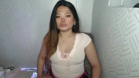 NICOLE online show from 05-18-26, 09:09